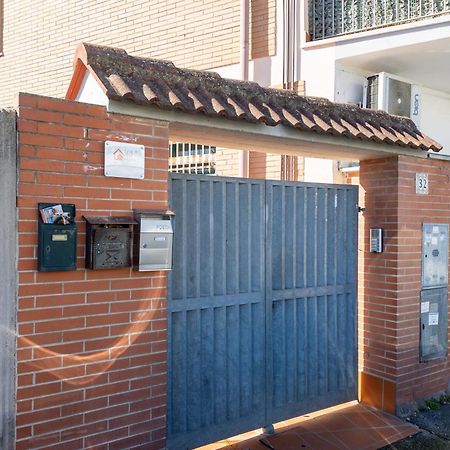 360 Guesthouse - Apartment With Terrace Fiumicino Exterior foto